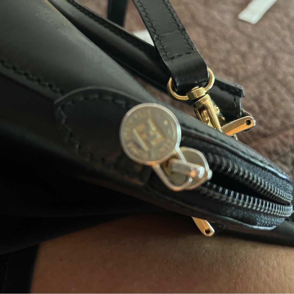 🎉HP🎉FENDI Vintage Leather Janus Mini Dome Bag - Picture 12 of 14